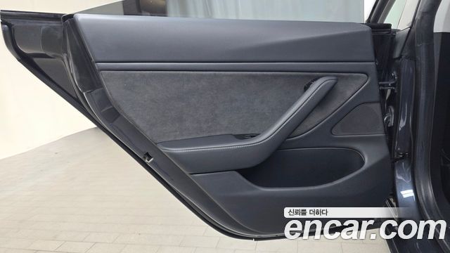 Tesla Model 3 Long Range AWD 2020 — фото 25