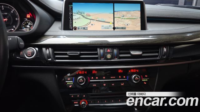 BMW X6 (F16) xDrive 30d 2016 — фото 14