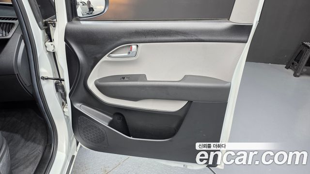 Kia Ray Van 2-Seater Trendy 2024 — фото 25