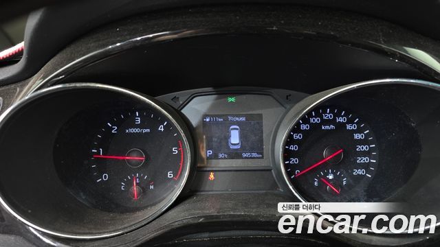 Kia Carnival 9-Seater Prstige 2020 — фото 8
