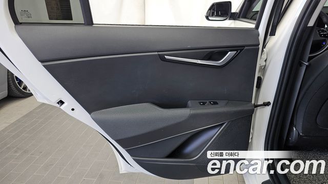 Kia Niro Signature 2022 — фото 25