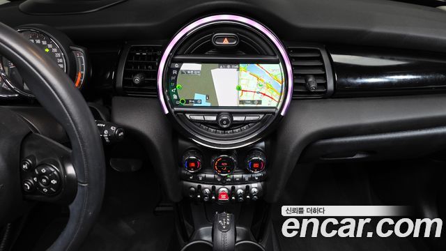 MINI Cooper 5Door HIGH 3rd 2019 — фото 16