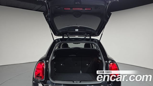MINI Cooper 5Door HIGH 3rd 2019 — фото 20