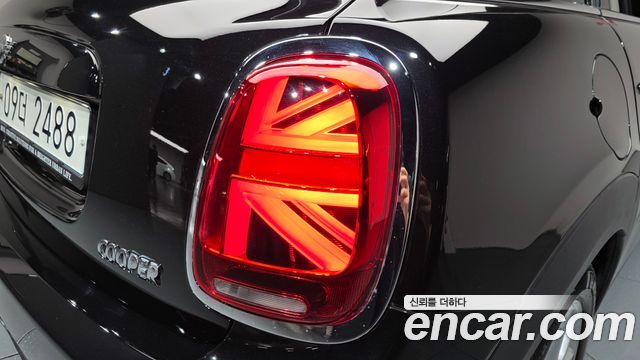 MINI Cooper 5Door HIGH 3rd 2019 — фото 23