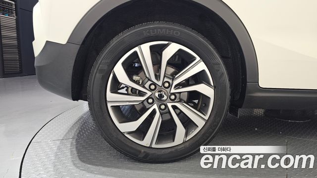 KG Mobility (SsangYong) Very New Tivoli Gasoline 1.5 2WD V5 2021 — фото 5