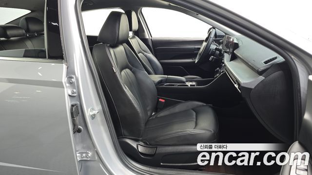 Hyundai Sonata The Edge (DN8) 2.0 LPG(Taxi) Mobility 2025 — фото 12
