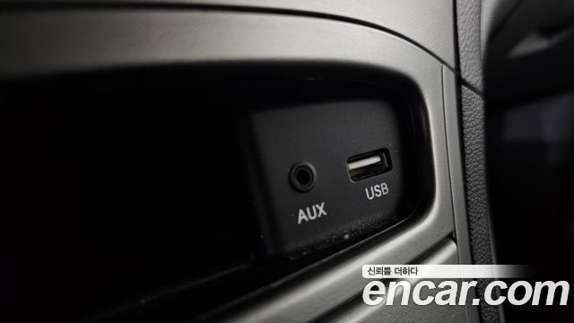 Hyundai Grand Starex Van 3-Seater Smart 2021 — фото 19