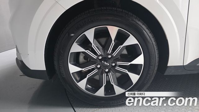Kia Carnival (IV) Gasoline 9-Seater Noblesse 2023 — фото 5