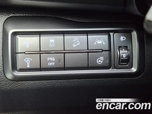 KG Mobility (SsangYong) Very New Tivoli Gasoline 1.5 2WD V3 2022 — фото 16