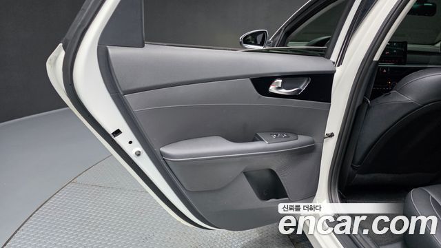 Kia K3 (II) 1.6 Noblesse 2022 — фото 25
