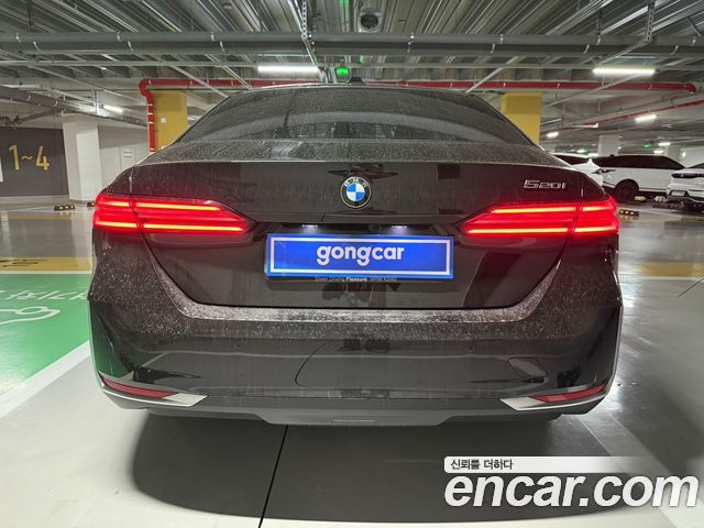 BMW 5 Series (G60) 520i 2025 — фото 4