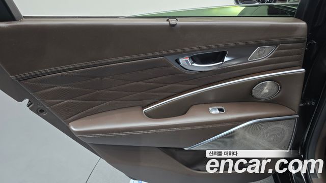 Kia K9 3.8 GDI AWD Grand Platinum 2020 — фото 25