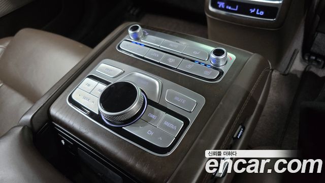 Kia K9 3.8 GDI AWD Grand Platinum 2020 — фото 32