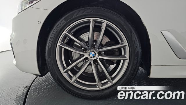 BMW 5 Series (G30) 520d M Sport Package Plus 2018 — фото 5