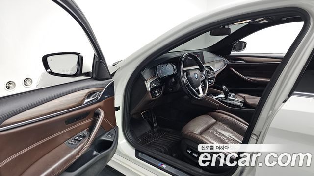 BMW 5 Series (G30) 520d M Sport Package Plus 2018 — фото 10