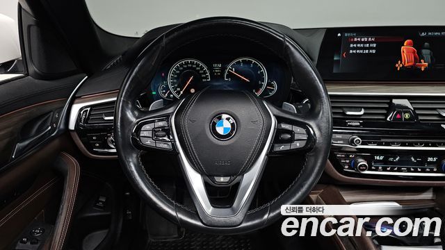 BMW 5 Series (G30) 520d M Sport Package Plus 2018 — фото 13
