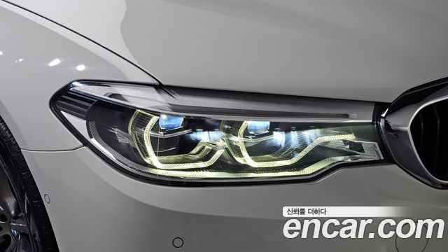 BMW 5 Series (G30) 520d M Sport Package Plus 2018 — фото 22