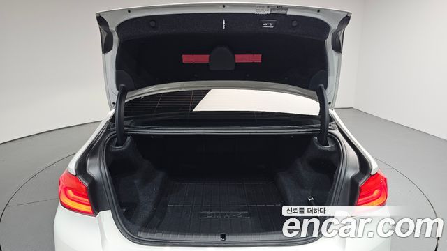BMW 5 Series (G30) 520d M Sport Package Plus 2018 — фото 36