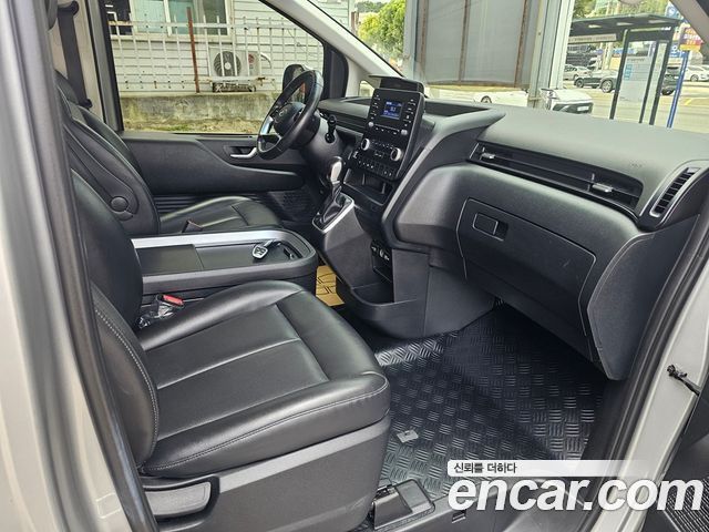 Hyundai Staria Cargo 5-Seater Modern 2022 — фото 10