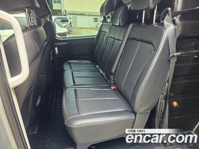 Hyundai Staria Cargo 5-Seater Modern 2022 — фото 16