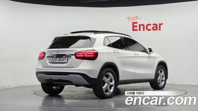 Mercedes-Benz GLA-Class (X156) GLA220 2018 — фото 2
