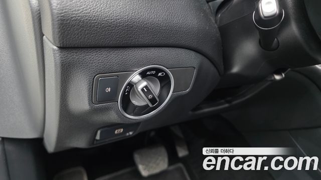 Mercedes-Benz GLA-Class (X156) GLA220 2018 — фото 21