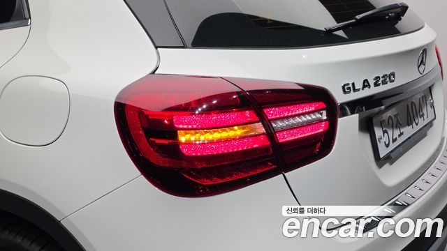 Mercedes-Benz GLA-Class (X156) GLA220 2018 — фото 29