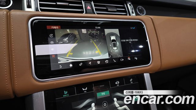 Land Rover Range Rover (IV) 4.4 SDV8 AB DIESEL 2019 — фото 15