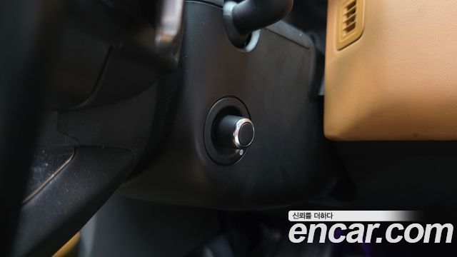 Land Rover Range Rover (IV) 4.4 SDV8 AB DIESEL 2019 — фото 39
