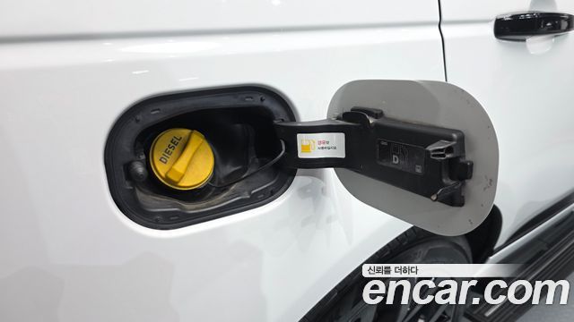 Land Rover Range Rover (IV) 4.4 SDV8 AB DIESEL 2019 — фото 46