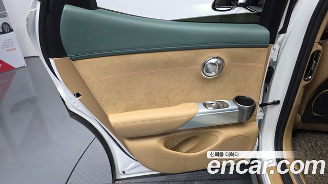 Genesis GV60 Standard 2023 — фото 25