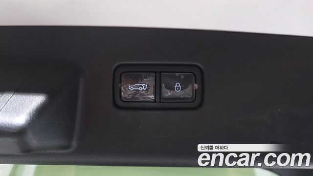 Genesis GV60 Standard 2023 — фото 29