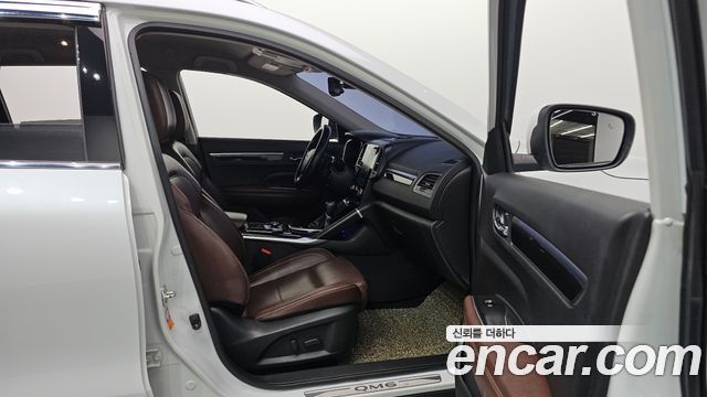 Renault Korea QM6 Diesel 2WD RE Signature 2017 — фото 17