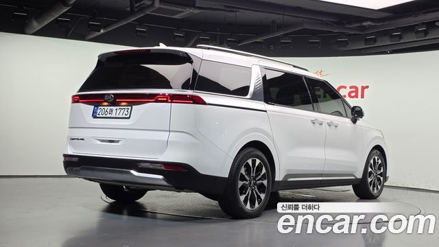 Kia Carnival (IV) Gasoline 9-Seater Signature 2021 — фото 2