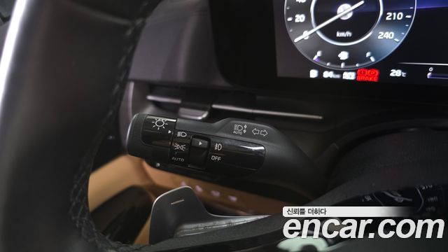 Kia Carnival (IV) Gasoline 9-Seater Signature 2021 — фото 17