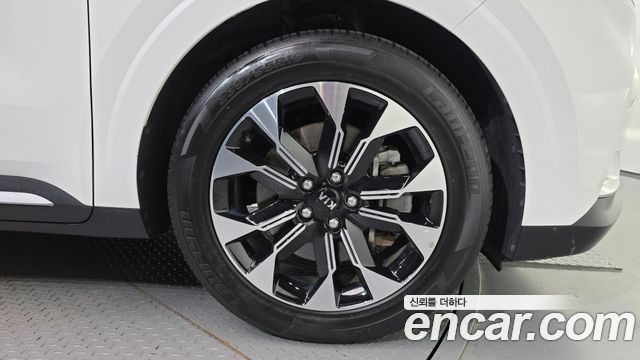 Kia Carnival (IV) Gasoline 9-Seater Signature 2021 — фото 21