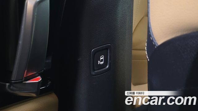 Kia Carnival (IV) Gasoline 9-Seater Signature 2021 — фото 31