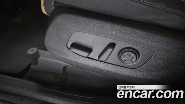 Kia Carnival (IV) Gasoline 9-Seater Signature 2021 — фото 32
