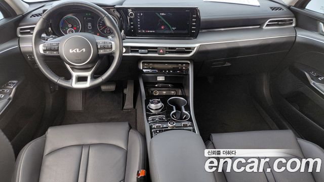 Kia K5 Hybrid (III) Trendy 2023 — фото 7