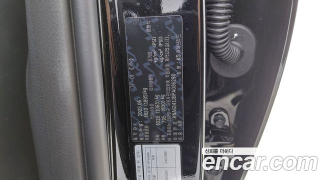 Kia K5 Hybrid (III) Trendy 2023 — фото 18