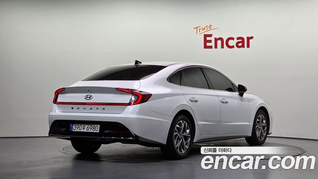 Hyundai Sonata (DN8) 2.0 Premium Plus 2022 — фото 2