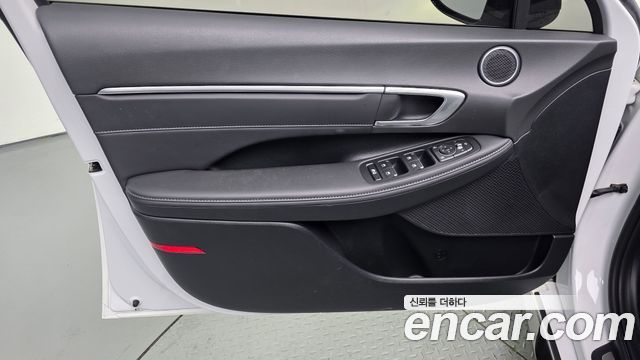 Hyundai Sonata (DN8) 2.0 Premium Plus 2022 — фото 24