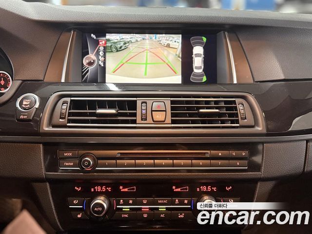BMW 5 Series (F10) 520d M Aero Dynamic 2016 — фото 9