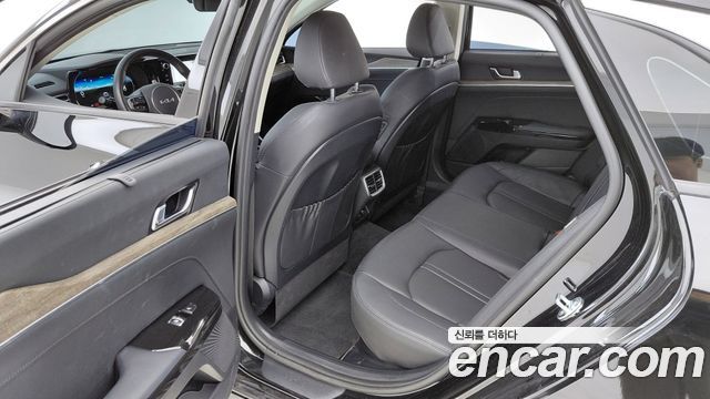 Kia K5 Hybrid (III) Noblesse 2023 — фото 12