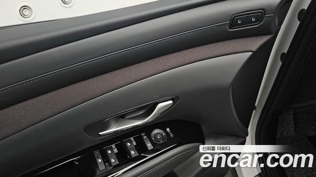 Hyundai Tucson (NX4) Gasoline 1.6 Turbo 2WD Inspiration 2024 — фото 17