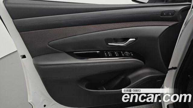 Hyundai Tucson (NX4) Gasoline 1.6 Turbo 2WD Inspiration 2024 — фото 24