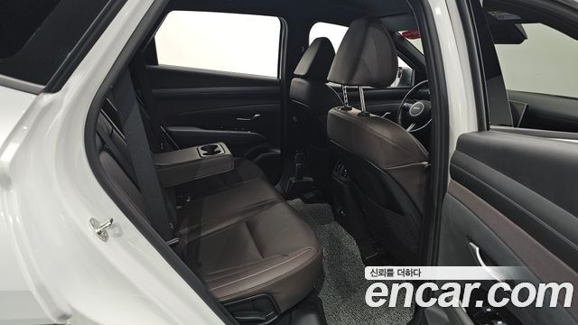 Hyundai Tucson (NX4) Gasoline 1.6 Turbo 2WD Inspiration 2024 — фото 26
