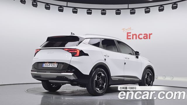Kia Sportage (V) Gasoline 1.6 Turbo 2WD Signature 2025 — фото 2