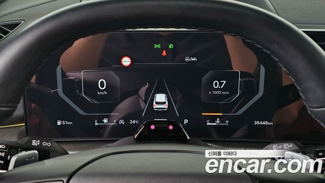 Kia Sportage (V) Gasoline 1.6 Turbo 2WD Signature 2025 — фото 8