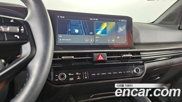 Kia Sportage (V) Gasoline 1.6 Turbo 2WD Signature 2025 — фото 12